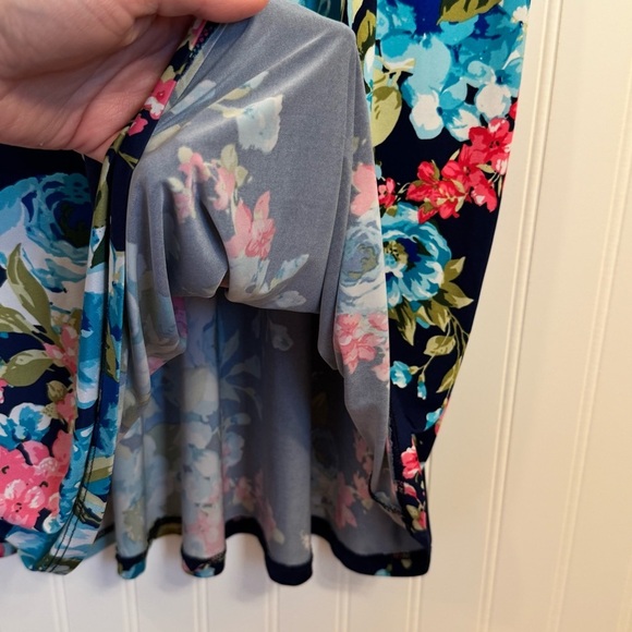 Wanna B Sleeveless High Neck Navy Blue Floral Maxi Dress Women’s Size Medium - Picture 8 of 9